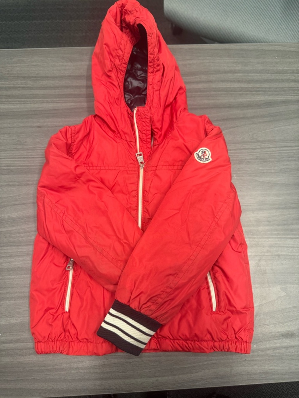 Moncler Red Hooded Zip-Front Puffer Jacket with Striped Cuffs